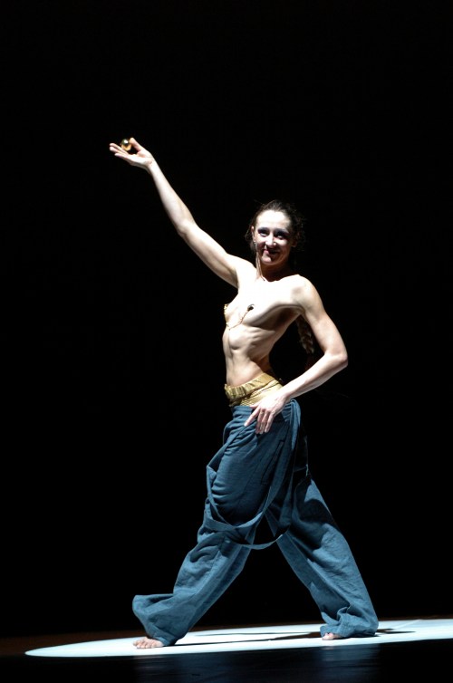 96c43cie_marie_chouinard_oee_michael_slobodian_mts_222 Carol Prieur of Compagnie Marie Chouinard. Photo by Michael Slobodian.